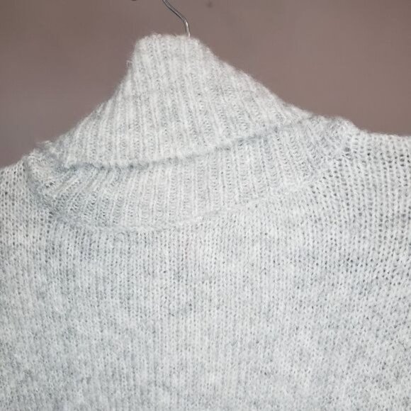 NWT Vince Camuto Striped Turtleneck‎ Sweater In Peacock Size Small - Picture 4 of 9